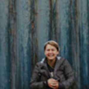 Meet your Posher, Esther